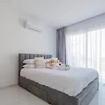 公寓 Telmar Sea View - 2 Min Walk To The 沃罗里尼