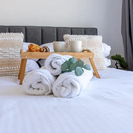 Telmar Sea View - 5 Min Walk From The Appartement Oroklini