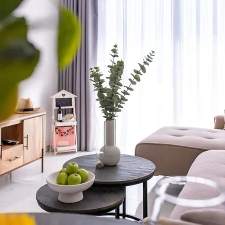 Telmar Sea View - 2 Min Walk To The
