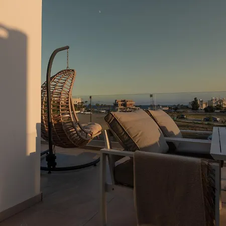 Telmar Sea View - 2 Min Walk To The