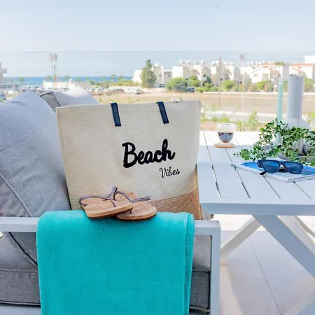 Apartamento Telmar Sea View - 2 Min Walk To The Oroklini