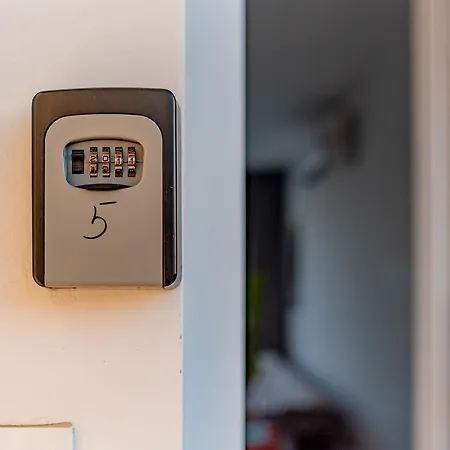 Telmar Sea View - 5 Min Walk From The Appartamento Voroklini