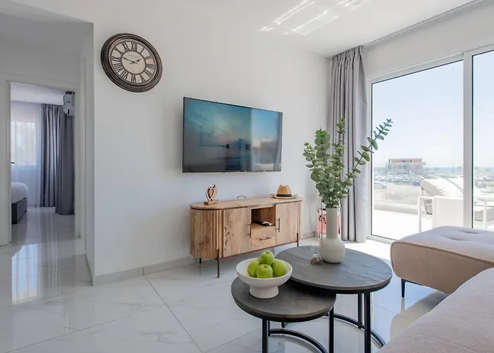 Apartmán Telmar Sea View - 5 Min Walk From The