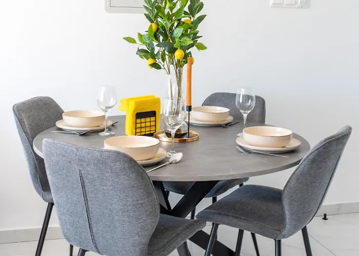 Telmar Sea View - 5 Min Walk From The Voroklini