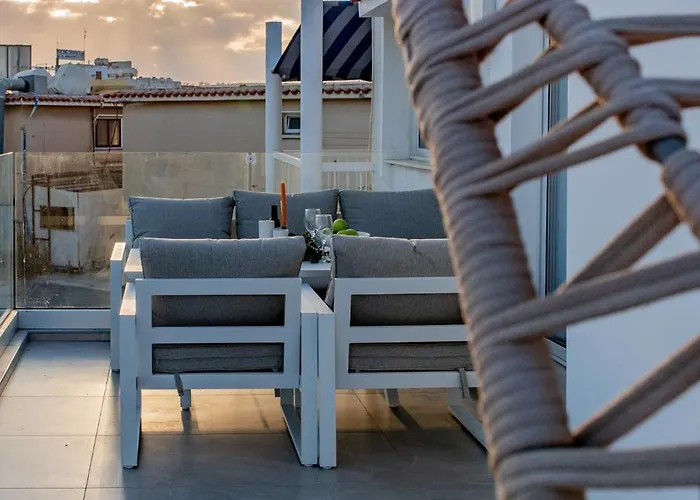 Telmar Sea View - 5 Min Walk From The