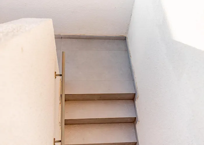 Telmar Sea View - 5 Min Walk From The * Voroklini